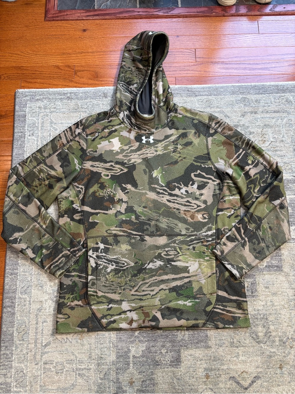Under Armour Men’s Coldgear Loose Hooded Pullover - Camo Size Large
